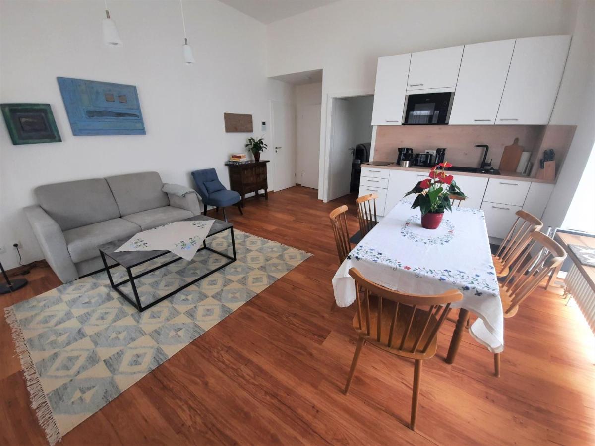 Ferienwohnung Altstadthaus オーバーキルヒ エクステリア 写真